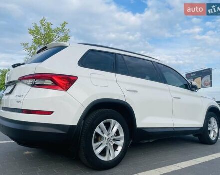 Белый Шкода Kodiaq, объемом двигателя 1.98 л и пробегом 250 тыс. км за 19500 $, фото 35 на Automoto.ua