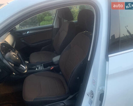 Белый Шкода Kodiaq, объемом двигателя 2 л и пробегом 244 тыс. км за 22800 $, фото 28 на Automoto.ua