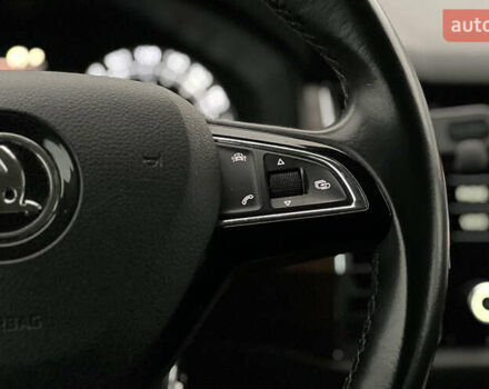 Белый Шкода Kodiaq, объемом двигателя 1.97 л и пробегом 147 тыс. км за 26900 $, фото 12 на Automoto.ua