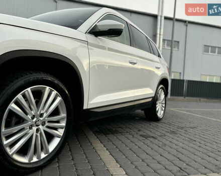 Білий Шкода Kodiaq, об'ємом двигуна 2 л та пробігом 248 тис. км за 21499 $, фото 7 на Automoto.ua