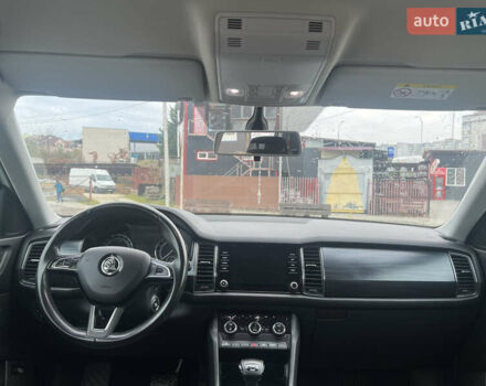 Білий Шкода Kodiaq, об'ємом двигуна 1.97 л та пробігом 239 тис. км за 23500 $, фото 16 на Automoto.ua