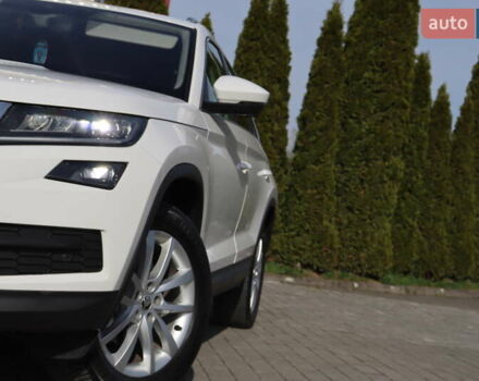 Белый Шкода Kodiaq, объемом двигателя 2 л и пробегом 228 тыс. км за 26200 $, фото 2 на Automoto.ua