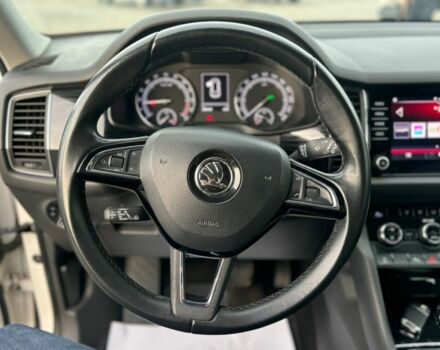 Білий Шкода Kodiaq, об'ємом двигуна 2 л та пробігом 248 тис. км за 21499 $, фото 5 на Automoto.ua
