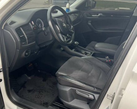 Белый Шкода Kodiaq, объемом двигателя 1.97 л и пробегом 101 тыс. км за 27000 $, фото 14 на Automoto.ua