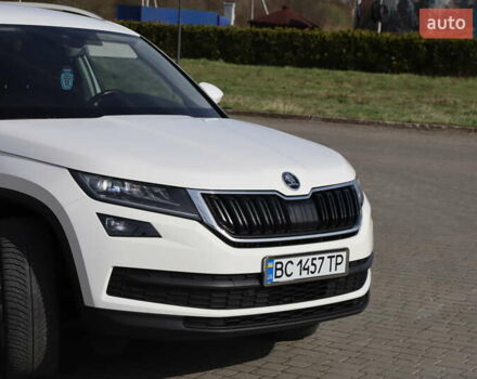 Белый Шкода Kodiaq, объемом двигателя 2 л и пробегом 228 тыс. км за 26200 $, фото 12 на Automoto.ua
