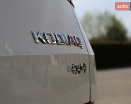 Белый Шкода Kodiaq, объемом двигателя 2 л и пробегом 228 тыс. км за 26200 $, фото 18 на Automoto.ua