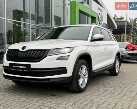 Шкода Kodiaq 2017 в Киеве на Automoto.ua Белый Шкода Kodiaq, объемом двигателя 1.98 л и пробегом 213 тыс. км за 19950 $, фото 10 на Automoto.ua