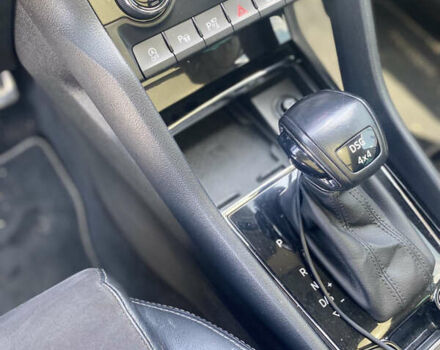 Белый Шкода Kodiaq, объемом двигателя 1.97 л и пробегом 270 тыс. км за 24000 $, фото 9 на Automoto.ua