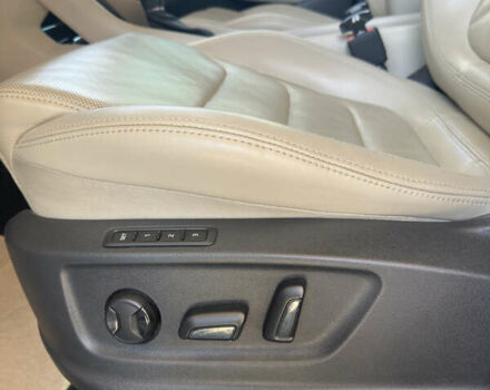 Белый Шкода Kodiaq, объемом двигателя 1.97 л и пробегом 205 тыс. км за 25999 $, фото 17 на Automoto.ua