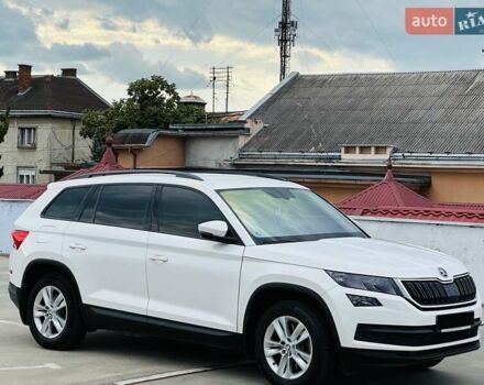 Белый Шкода Kodiaq, объемом двигателя 1.98 л и пробегом 250 тыс. км за 19500 $, фото 22 на Automoto.ua