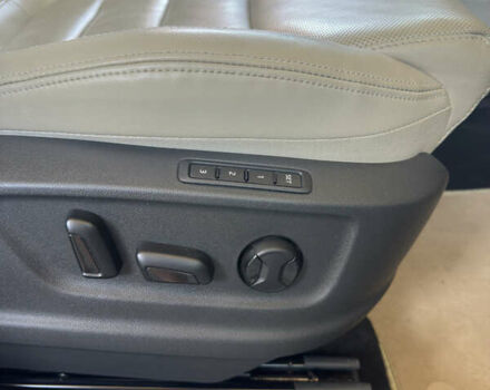 Белый Шкода Kodiaq, объемом двигателя 1.97 л и пробегом 205 тыс. км за 25999 $, фото 14 на Automoto.ua