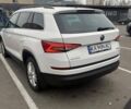 Білий Шкода Kodiaq, об'ємом двигуна 1.97 л та пробігом 90 тис. км за 28000 $, фото 3 на Automoto.ua