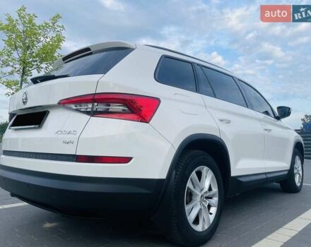 Белый Шкода Kodiaq, объемом двигателя 1.98 л и пробегом 250 тыс. км за 19500 $, фото 44 на Automoto.ua
