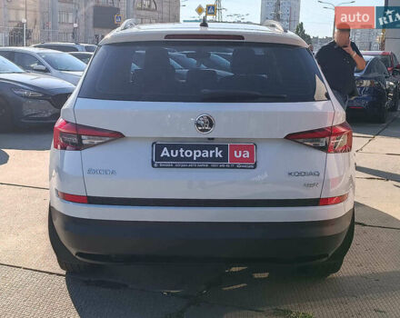 Білий Шкода Kodiaq, об'ємом двигуна 2 л та пробігом 125 тис. км за 29790 $, фото 7 на Automoto.ua