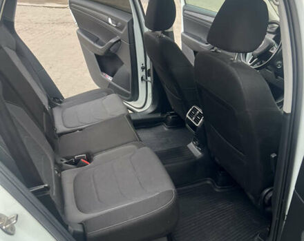 Білий Шкода Kodiaq, об'ємом двигуна 1.97 л та пробігом 239 тис. км за 23500 $, фото 13 на Automoto.ua