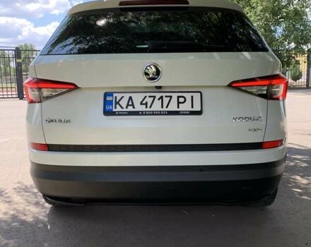 Белый Шкода Kodiaq, объемом двигателя 1.98 л и пробегом 140 тыс. км за 28700 $, фото 14 на Automoto.ua
