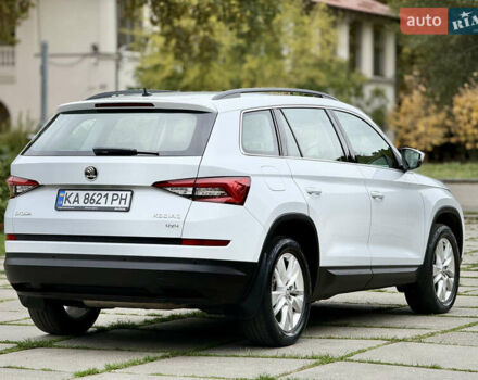 Білий Шкода Kodiaq, об'ємом двигуна 1.98 л та пробігом 125 тис. км за 23800 $, фото 7 на Automoto.ua