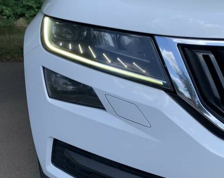 Белый Шкода Kodiaq, объемом двигателя 1.98 л и пробегом 140 тыс. км за 28700 $, фото 6 на Automoto.ua