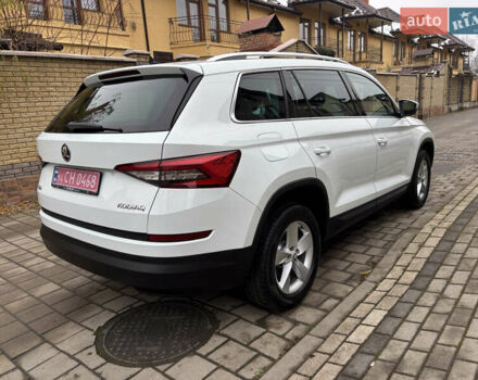 Білий Шкода Kodiaq, об'ємом двигуна 2 л та пробігом 240 тис. км за 21950 $, фото 8 на Automoto.ua