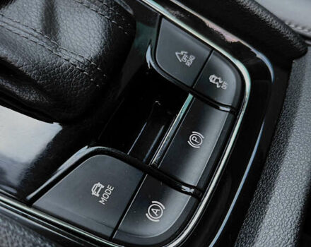 Белый Шкода Kodiaq, объемом двигателя 1.97 л и пробегом 184 тыс. км за 25900 $, фото 37 на Automoto.ua