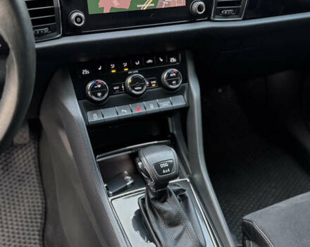 Белый Шкода Kodiaq, объемом двигателя 1.97 л и пробегом 184 тыс. км за 25900 $, фото 35 на Automoto.ua