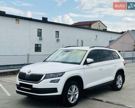 Белый Шкода Kodiaq, объемом двигателя 1.98 л и пробегом 250 тыс. км за 19500 $, фото 20 на Automoto.ua