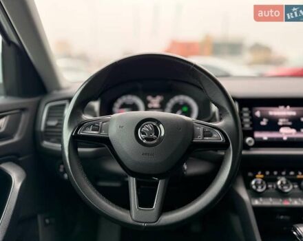 Белый Шкода Kodiaq, объемом двигателя 1.97 л и пробегом 174 тыс. км за 24100 $, фото 16 на Automoto.ua