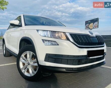 Белый Шкода Kodiaq, объемом двигателя 1.98 л и пробегом 250 тыс. км за 19500 $, фото 27 на Automoto.ua