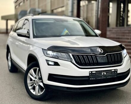 Белый Шкода Kodiaq, объемом двигателя 2 л и пробегом 170 тыс. км за 18500 $, фото 1 на Automoto.ua