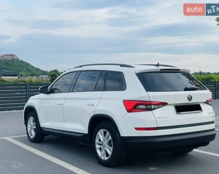 Белый Шкода Kodiaq, объемом двигателя 1.98 л и пробегом 250 тыс. км за 19500 $, фото 45 на Automoto.ua
