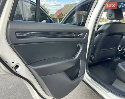 Білий Шкода Kodiaq, об'ємом двигуна 1.97 л та пробігом 187 тис. км за 24999 $, фото 25 на Automoto.ua