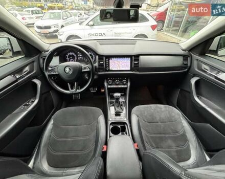 Шкода Kodiaq 2017 в Киеве на Automoto.ua Белый Шкода Kodiaq, объемом двигателя 1.98 л и пробегом 213 тыс. км за 19950 $, фото 16 на Automoto.ua