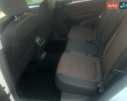 Белый Шкода Kodiaq, объемом двигателя 2 л и пробегом 244 тыс. км за 22800 $, фото 20 на Automoto.ua