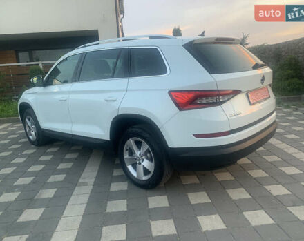 Белый Шкода Kodiaq, объемом двигателя 2 л и пробегом 244 тыс. км за 22800 $, фото 7 на Automoto.ua