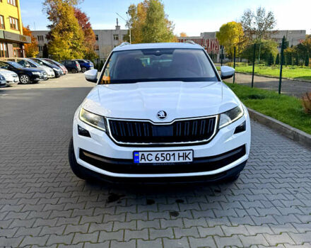 Белый Шкода Kodiaq, объемом двигателя 1.97 л и пробегом 296 тыс. км за 26500 $, фото 1 на Automoto.ua