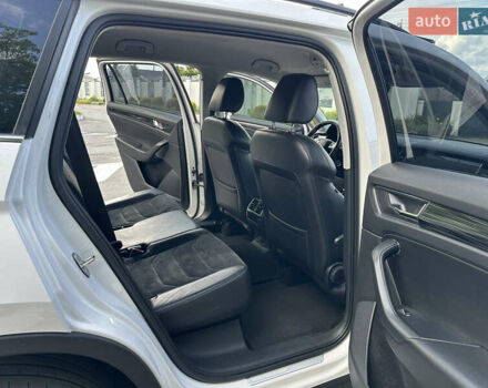 Білий Шкода Kodiaq, об'ємом двигуна 1.97 л та пробігом 187 тис. км за 24999 $, фото 20 на Automoto.ua
