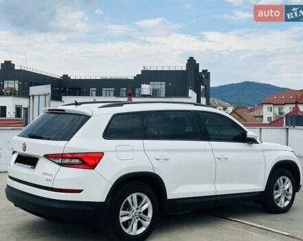 Белый Шкода Kodiaq, объемом двигателя 1.98 л и пробегом 250 тыс. км за 19500 $, фото 23 на Automoto.ua