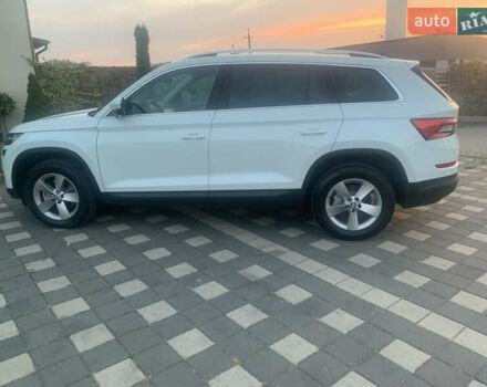 Белый Шкода Kodiaq, объемом двигателя 2 л и пробегом 244 тыс. км за 22800 $, фото 6 на Automoto.ua