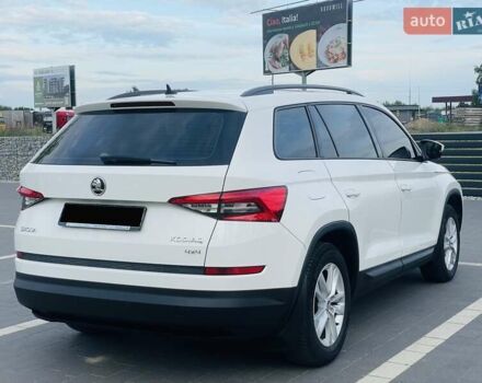 Белый Шкода Kodiaq, объемом двигателя 1.98 л и пробегом 250 тыс. км за 19500 $, фото 46 на Automoto.ua