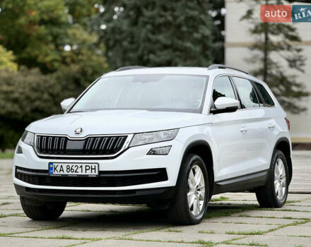 Білий Шкода Kodiaq, об'ємом двигуна 1.98 л та пробігом 125 тис. км за 23800 $, фото 11 на Automoto.ua