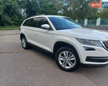 Білий Шкода Kodiaq, об'ємом двигуна 2 л та пробігом 241 тис. км за 22100 $, фото 3 на Automoto.ua