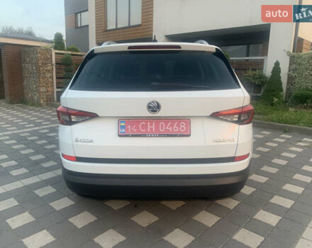 Белый Шкода Kodiaq, объемом двигателя 2 л и пробегом 244 тыс. км за 22800 $, фото 10 на Automoto.ua