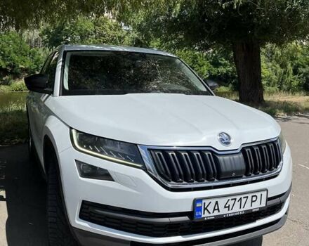 Белый Шкода Kodiaq, объемом двигателя 1.98 л и пробегом 140 тыс. км за 28700 $, фото 4 на Automoto.ua