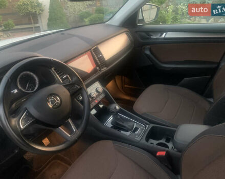 Белый Шкода Kodiaq, объемом двигателя 2 л и пробегом 244 тыс. км за 22800 $, фото 29 на Automoto.ua