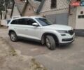 Белый Шкода Kodiaq, объемом двигателя 1.97 л и пробегом 215 тыс. км за 25500 $, фото 2 на Automoto.ua