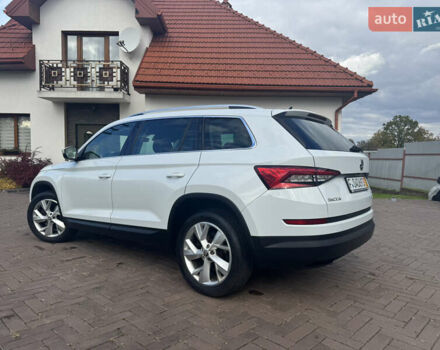 Белый Шкода Kodiaq, объемом двигателя 1.97 л и пробегом 169 тыс. км за 26999 $, фото 14 на Automoto.ua
