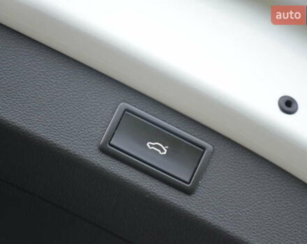 Білий Шкода Kodiaq, об'ємом двигуна 2 л та пробігом 285 тис. км за 25950 $, фото 57 на Automoto.ua