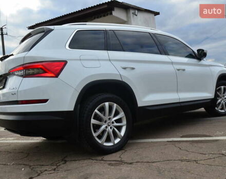 Білий Шкода Kodiaq, об'ємом двигуна 2 л та пробігом 245 тис. км за 26750 $, фото 32 на Automoto.ua
