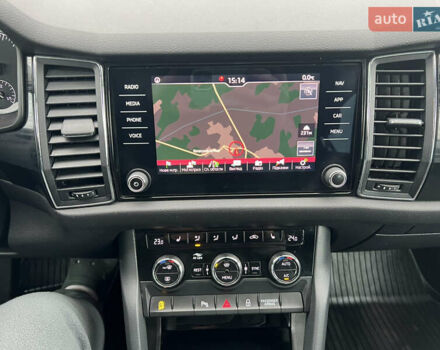 Белый Шкода Kodiaq, объемом двигателя 1.97 л и пробегом 229 тыс. км за 23509 $, фото 17 на Automoto.ua