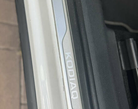 Белый Шкода Kodiaq, объемом двигателя 1.97 л и пробегом 169 тыс. км за 26999 $, фото 42 на Automoto.ua